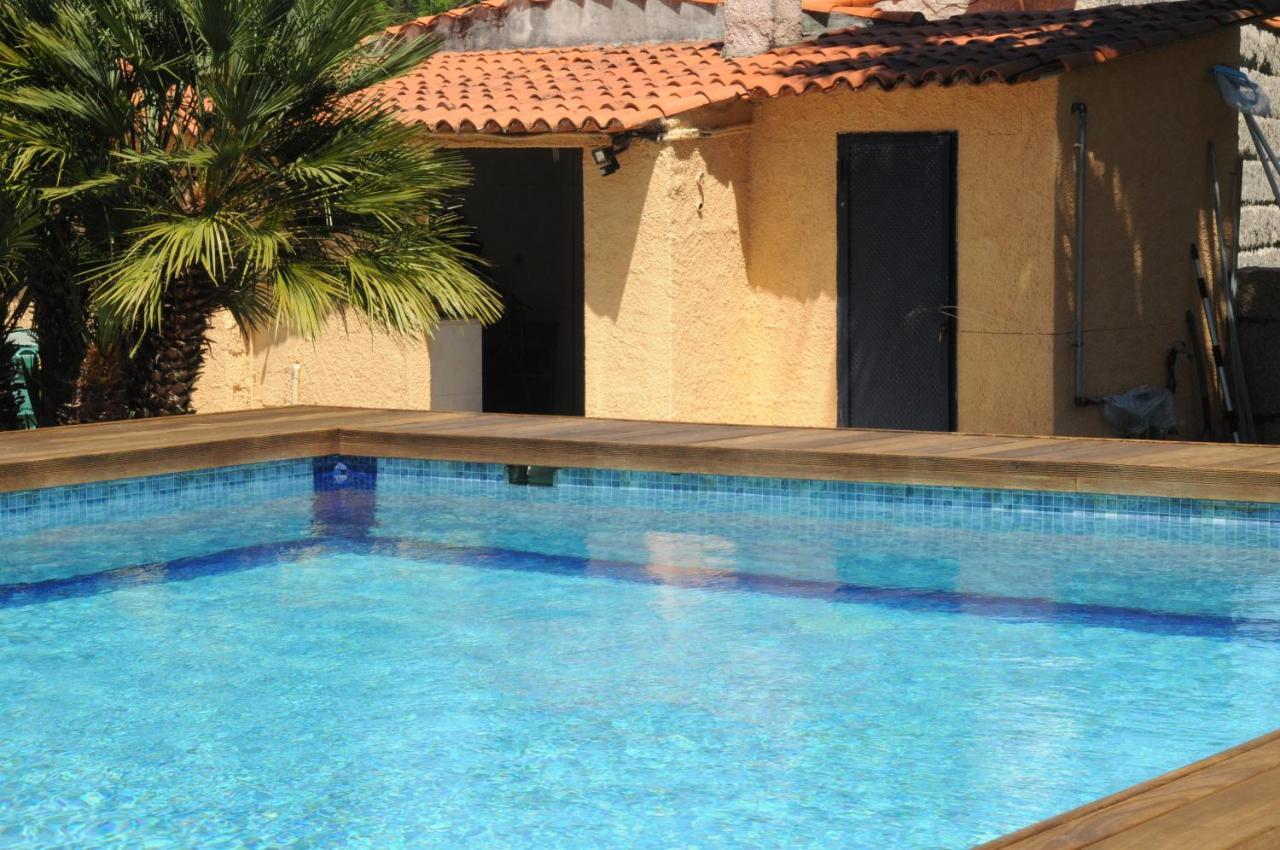 Villa Cuesta โอโกรเบ ภายนอก รูปภาพ